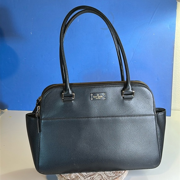 kate spade Handbags - KATE SPADE BLACK ENBOSSED LEATHER THREE BIG COMPARTMENTS TWO HANDEL SATCHEL BAG